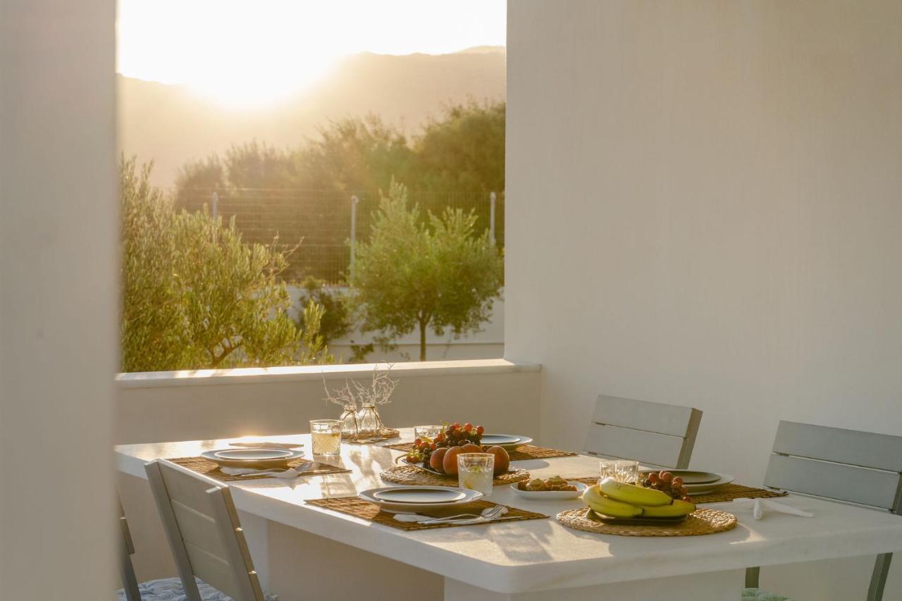 Villa Elia Mélanes エクステリア 写真